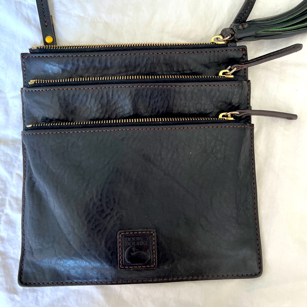 Black Dooney & Bourke Leather Crossbody Bag